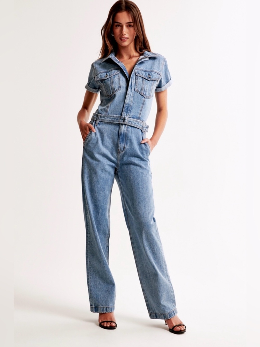 Abercrombie & Fitch 90s Denim Jumpsuit in Medium Wash Size Small Zip Front